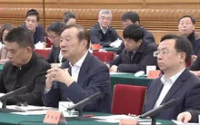 如何通过参加杯赛提升篮球训练效果_1